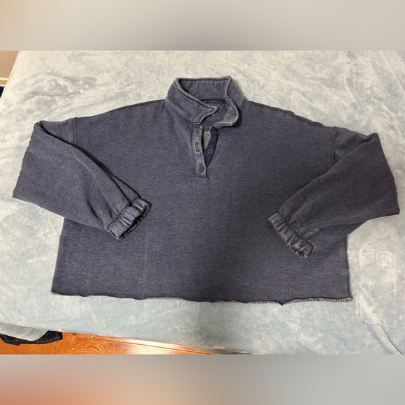 Aerie Fleece Cropped Polo Shirt - Picture 5 of 8